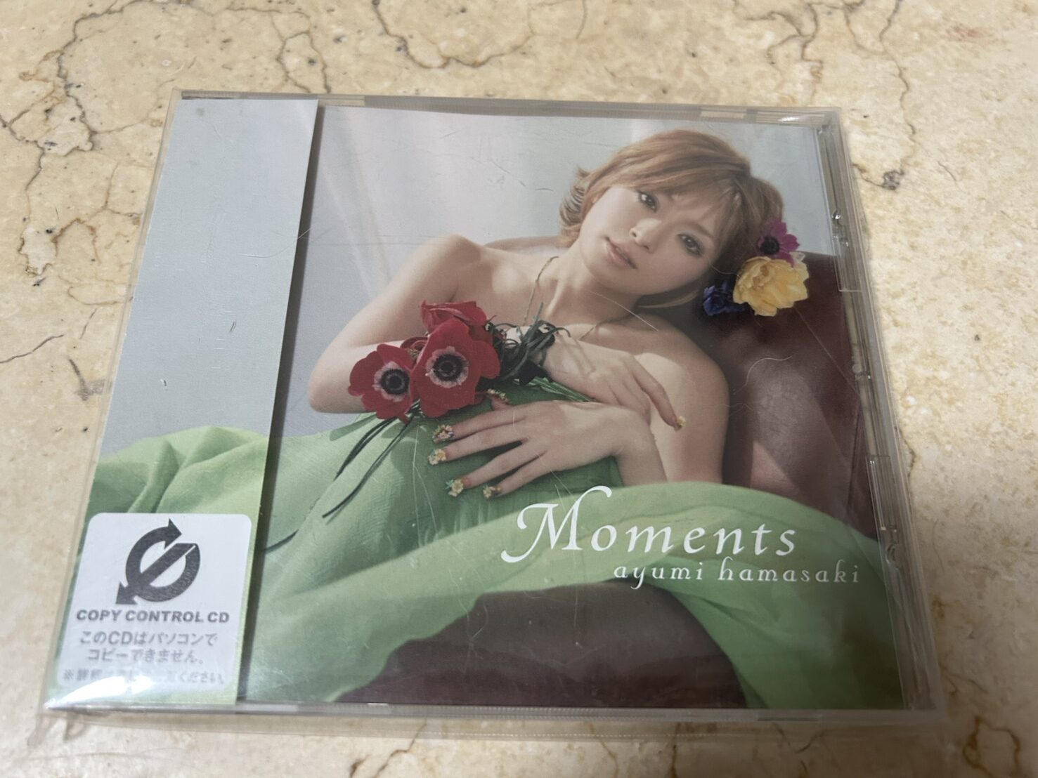 Ayumi Hamasaki – Moments