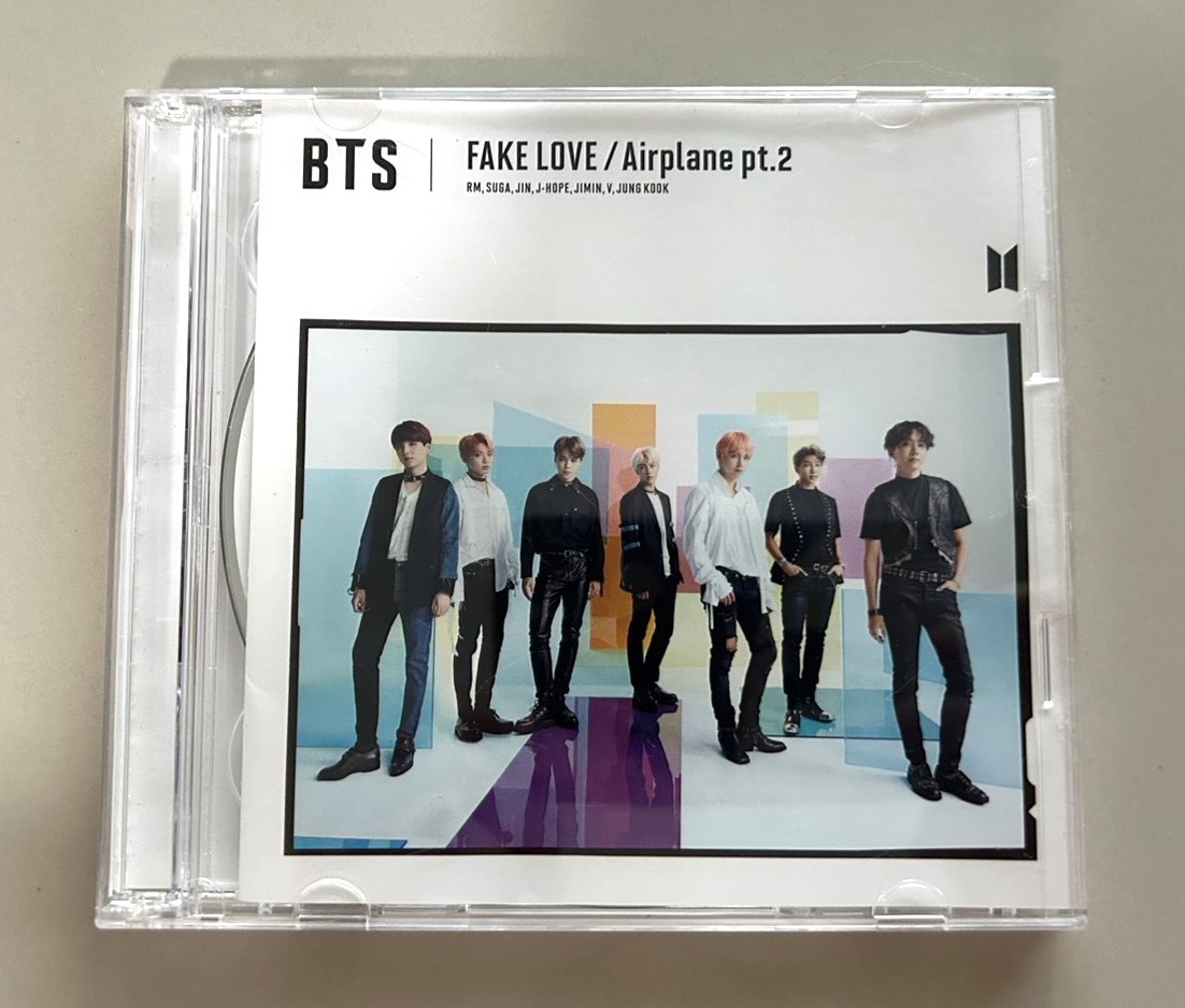 BTS – Fake Love / Airplane pt.2