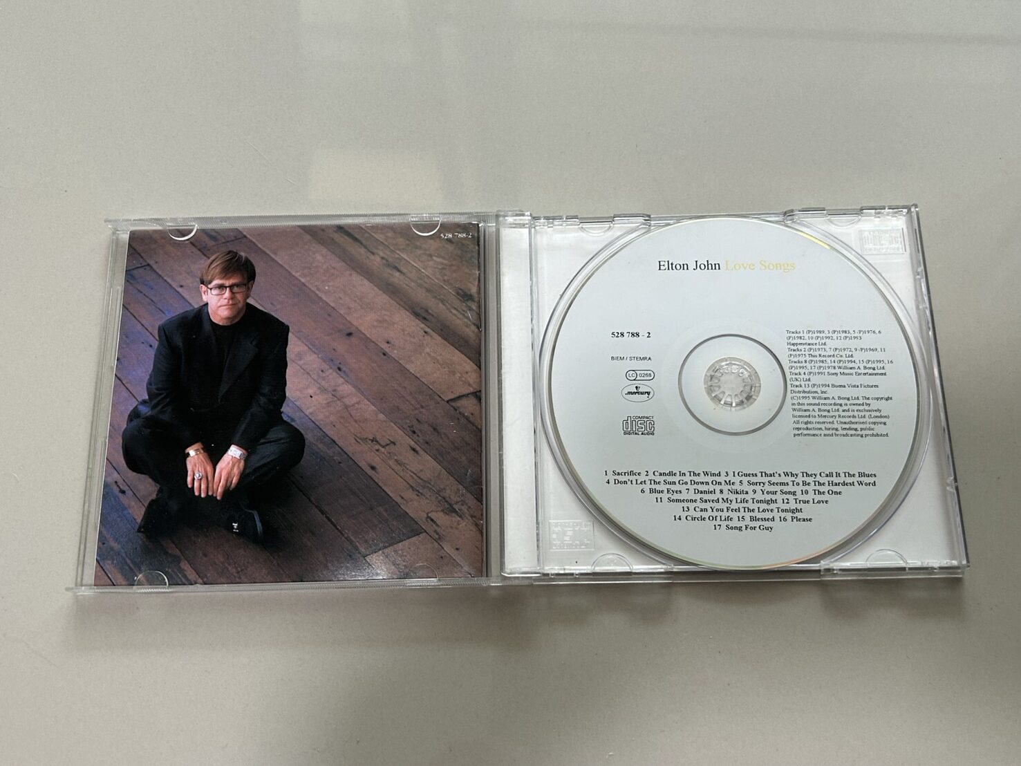 Elton John – Love Songs - Image 3