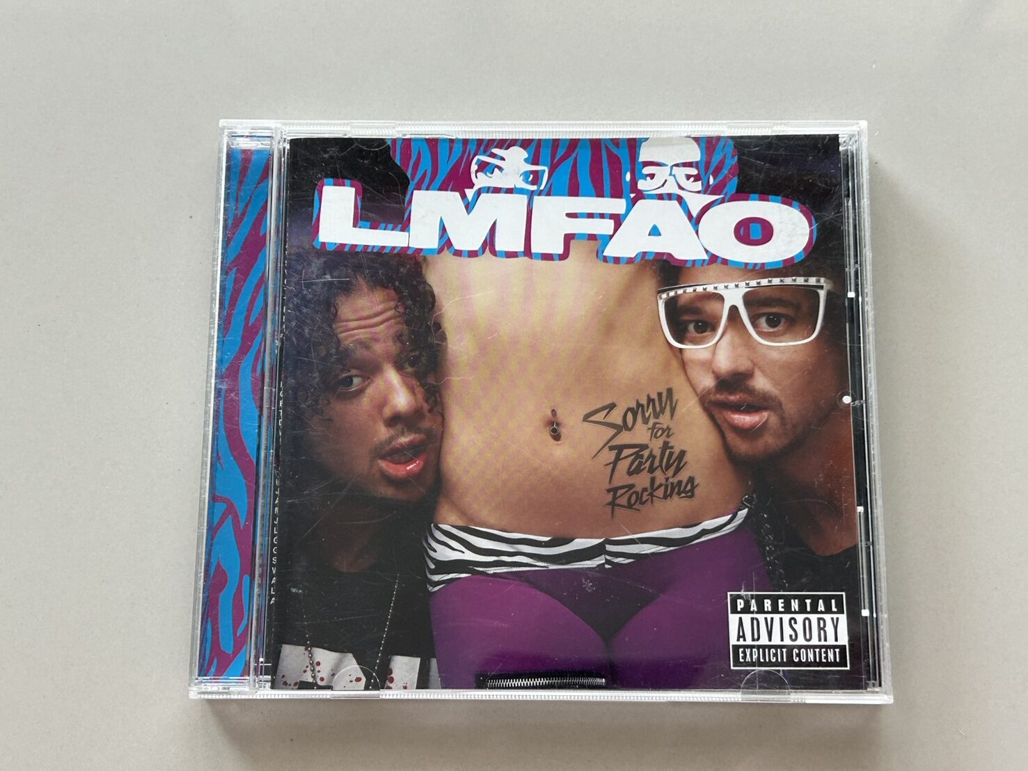 LMFAO – Sorry For Party Rocking